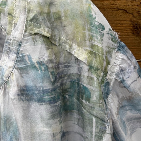 269.GO BY GO SILK Women’s Abstract Print Blouse - Picture 6 of 14